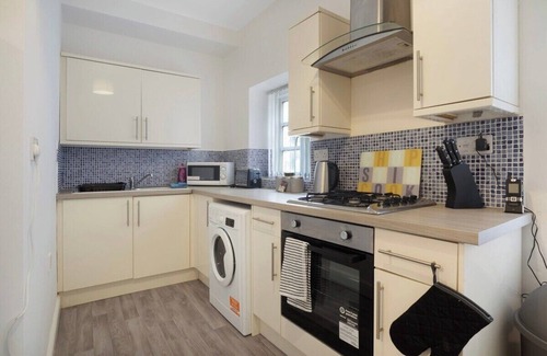 Stockton-on-Tees Apartamento | Warm & Inviting 4-Bed on Church Road, Sleeps 4