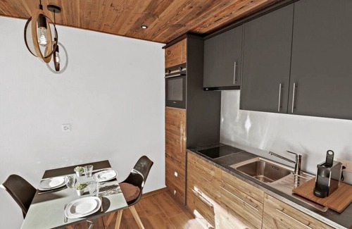 Noes Apartamento | Warm, renovated studio in the center of town