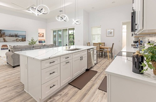Warm Mineral Springs Casa | Warm Springs Hideaway