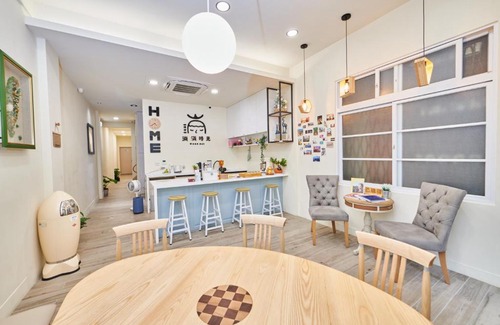West District Casa | Warmday Homestel