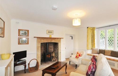 Warmwell Casa | Warmwell Lodge