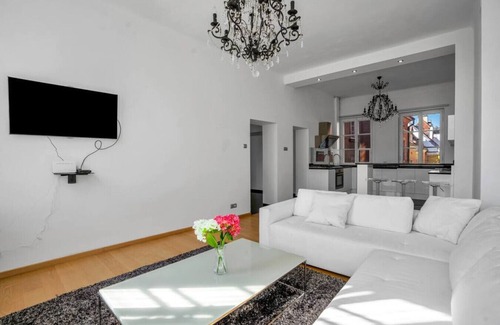 Old Town Apartamento | Warsaw Castle Apartments - Old Town, Castle View by Rentujemy