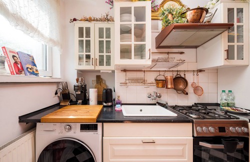 Muranow Apartamento | Warsaw Downtown Colourful Apartment