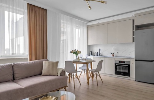 Grochow Apartamento | Warsaw Praga - Parking & Balcony - by Rentujemy
