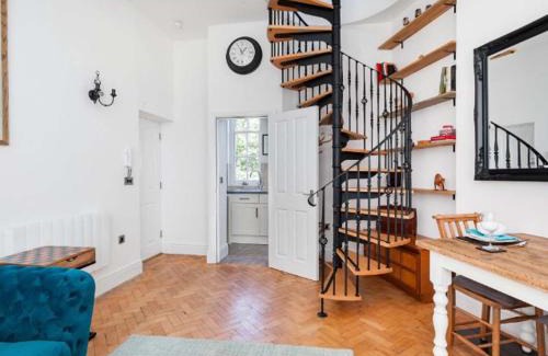 Warwick Town Centre Apartamento | Warwick Post Office Apartment