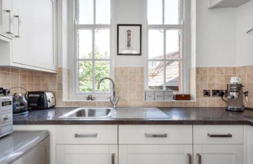 Warwick Town Centre Apartamento | Warwick Post Office Apartment