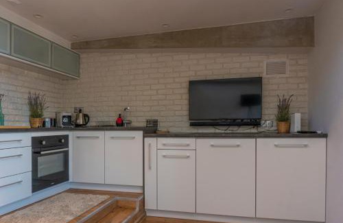 Srodmiescie Południowe Apartamento | Waryńskiego 9 - piękna panorama miasta - Smart TV 42 cale - WiFi - ekspres kapsułkowy - w pełni wyposażona kuchnia