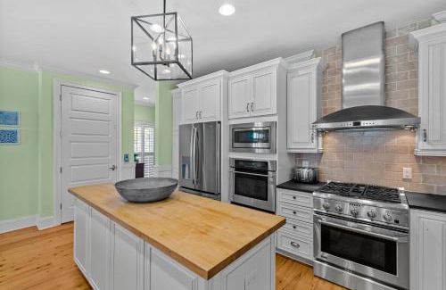Surfside Beach Casa | Washed Ashore