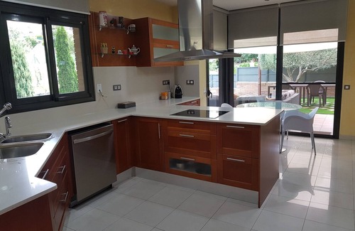 Canyelles Villa | Washingtonia Villa near Sitges