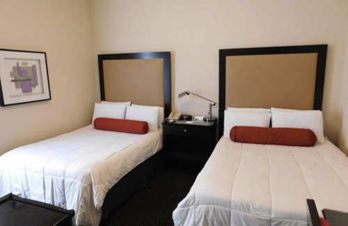 Downtown Oakland Hotel | Washington Inn
