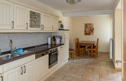 Burg-Dorf Apartamento | WassermannApartments