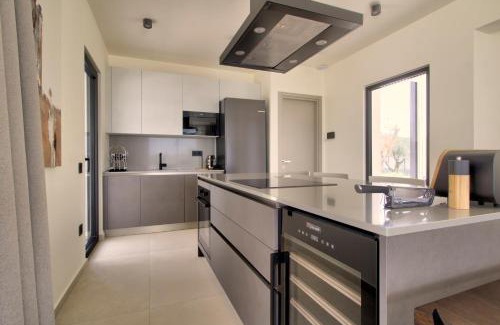 Almiros Beach Villa | Watanave Luxury Villa Corfu