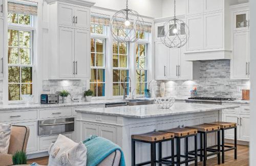 Watercolor Casa | Watchtower Walk