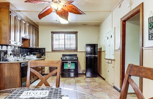 Clearlake Casa | Watefront Getaway w/Mtn Views & Dock in Clearlake