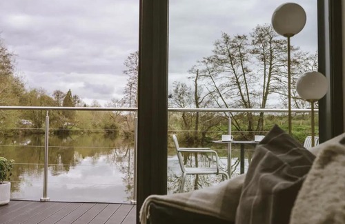 Saltford Alquiler De Eote | Water Cabin With Water Sports Equipment and Bikes, Bath