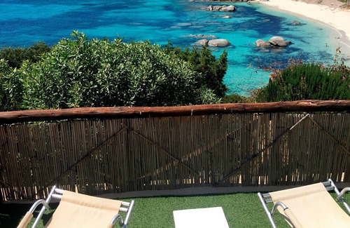 San Stefano Apartamento | Cerdeña, Villasimius Monovano frente al mar en la exclusiva bahía de Cala Caterina