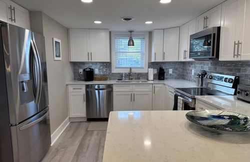 North Ocean City Casa | Water front, open bay views from both decks!!