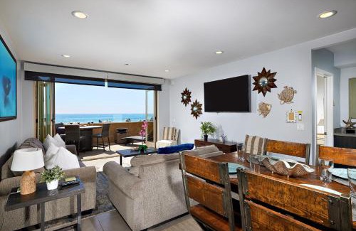 Townsite Casa | Water Front Spectacular Ocean View Large Balcony AC Pet Friendly