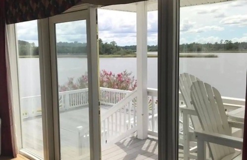 Jacksonville Casa | Water lovers paradise with exquisite views!!