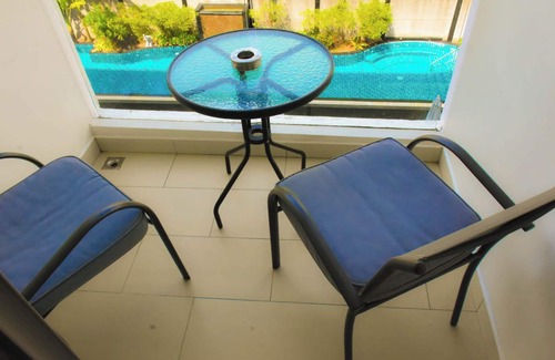 Jomtien Condominio | Water Park Family Apartment Pool View ★★★★★