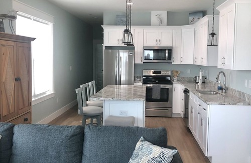 Port St. Joe Condominio | Water's Edge by the Sky! Nothing closer to the water than this one!