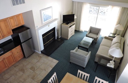 Westbrook Center Complejo | Water's Edge Resort y spa con piscina cubierta y al aire libre y playa. Condo Sleeps 6