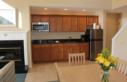Westbrook Center Complejo | Water's Edge Resort y spa con piscina cubierta y al aire libre y playa. Condo Sleeps 6