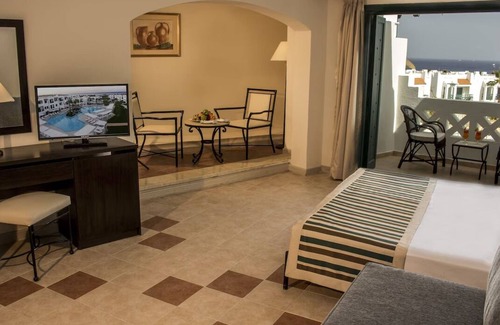 Sharm El Sheikh Hotel | Water Sports Fun in Nautical Room with Outdoor Pool Near Naama Bay Beach
