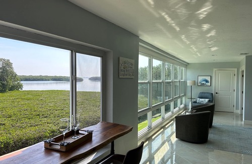 Longboat Key Condominio | Water View, Hidden Gem 2BR/2BA Condo - Longboat Key FL. NEW LISTING