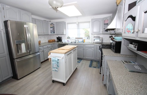 West Yarmouth Casa | Water View Home With Direct Beach Access (2356)