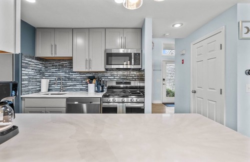 Mashpee Casa | Water View Home with Hot Tub, Balcony, Pool & Tennis