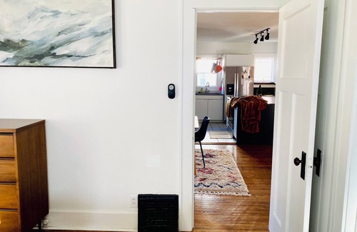 Des Moines Casa | Waterbury Bungalow
