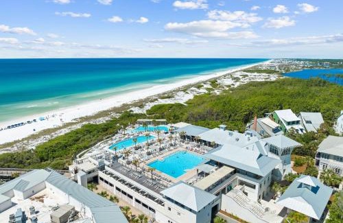 Beach District Casa | WaterColor 1660 #302 by 30A Escapes