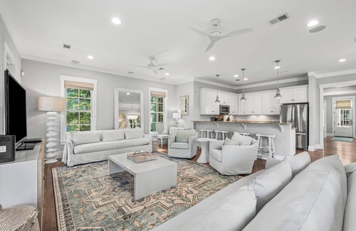 Watercolor Casa | WaterColor Park District Luxury | Exclusive Beach Club Access + Golf Cart