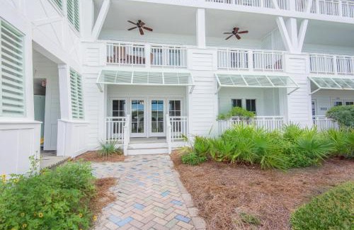 Gulf District Casa | Watercolor Townhouse 9