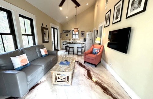 Watercolor Casa | WaterColor "Yum" |1 BR | Sleeps 4| Camp District |2 Bikes