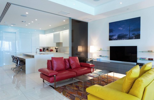 George Town Condominio | WaterColours, Cayman Islands. Luxury, beachfront vacation home, Seven Mile Beach