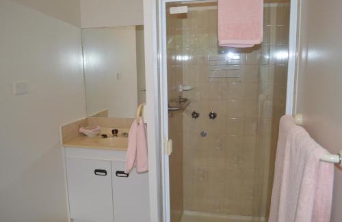 Rosebud Apartamento | Waterfall Cottage