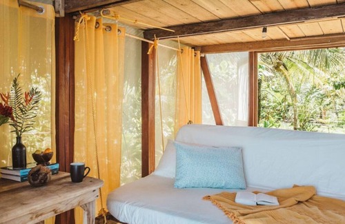 Tierra Oscura Cabina | Waterfront Dolphin Pod - Bocas' best snorkeling!