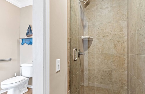 Southport Condominio | Waterfront #3 King/Studio 1BR- Waterfront Downtown Southport- NO HIDDEN FEES!