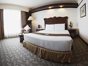 Mactan Export Processing Zone Hotel | Waterfront Airport Hotel and Casino