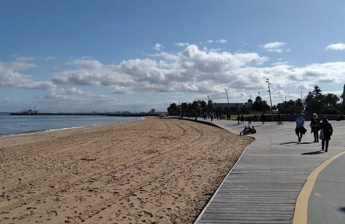 St Kilda West Apartamento | Waterfront Apartment Opposite Beach and Parklands