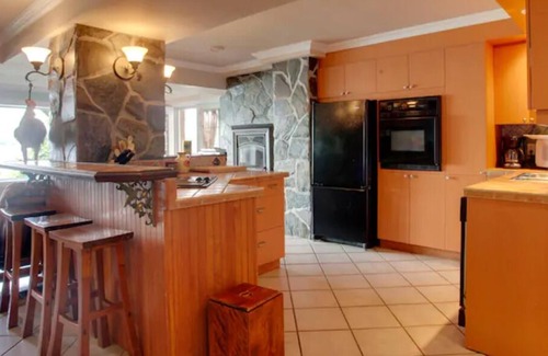 Pincourt Condominio | Waterfront Apart 15 min Montreal Airport 300742