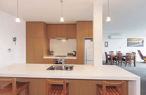 Stepneyville Apartamento | Waterfront Apartment sobre el Waterfront de Nelson