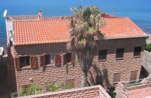 Porto Alabe Apartamento | Waterfront Apartments Bosa Porto Alabe