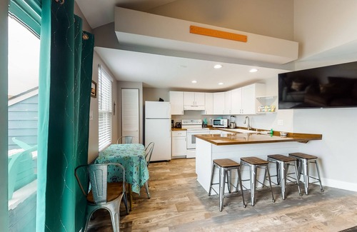 Midtown Ocean City Cabaña | Casa de playa frente al mar w / cocina completa, cable, WiFi gratis - cerca de la playa!