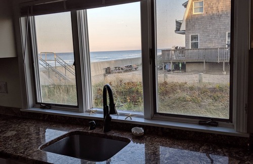 Ocean Bluff-Brant Rock Casa | Waterfront casa de playa con impresionantes vistas