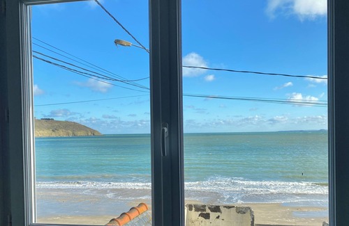 Cotes d'Armor Casa | Waterfront beach house