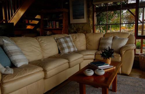 Dodges Ferry Casa | Waterfront - Bluff Beach House, Park Beach
