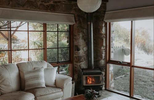 Dodges Ferry Casa | Waterfront - Bluff Beach House, Park Beach